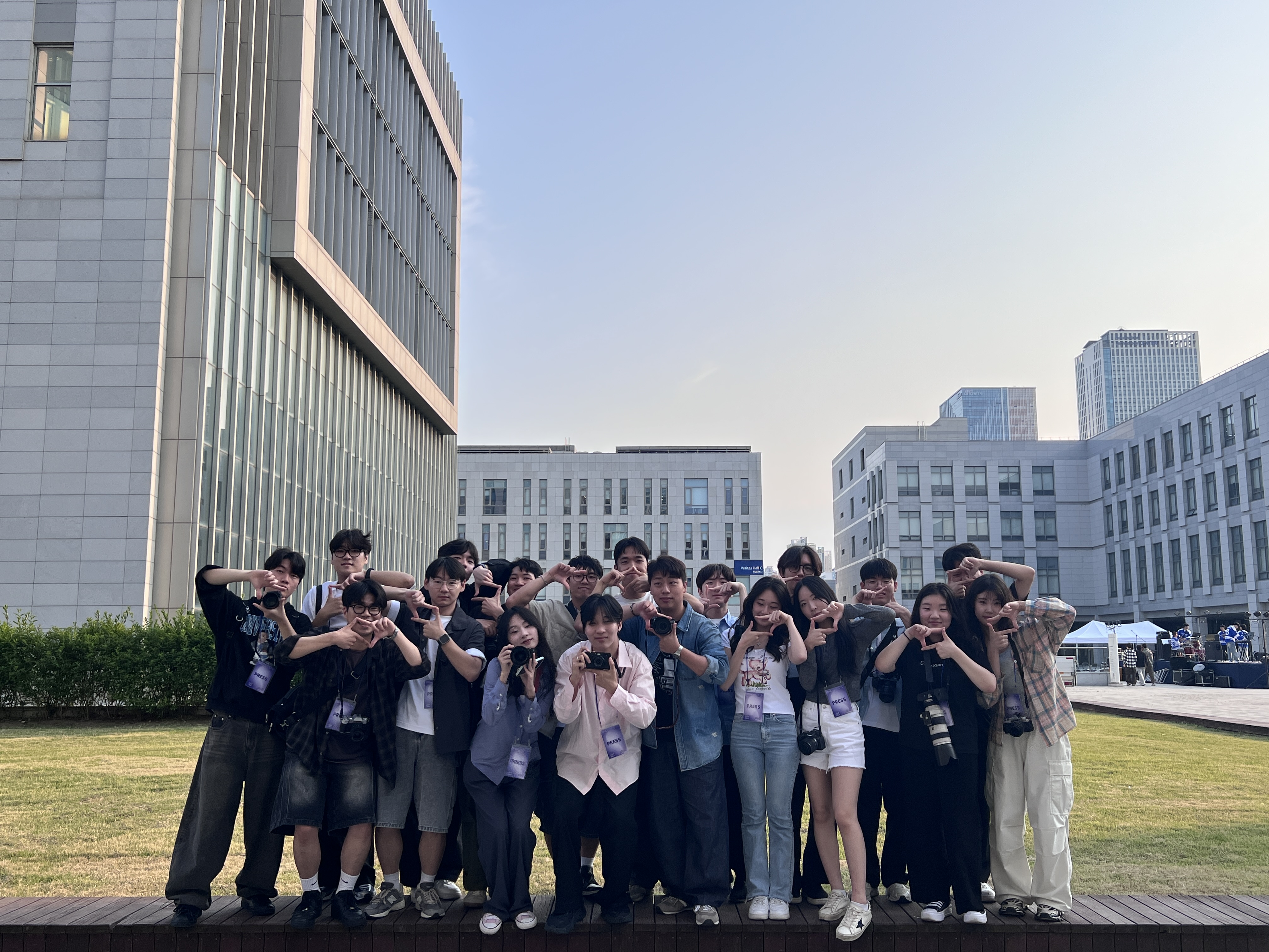 60기 대동제 보도 사진전 상세 이미지 2